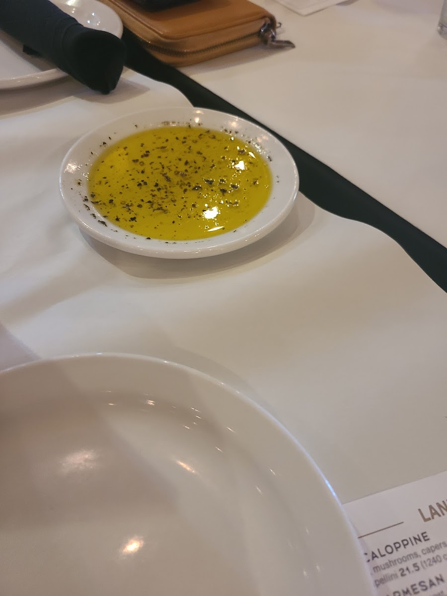 Romano's Macaroni Grill-10